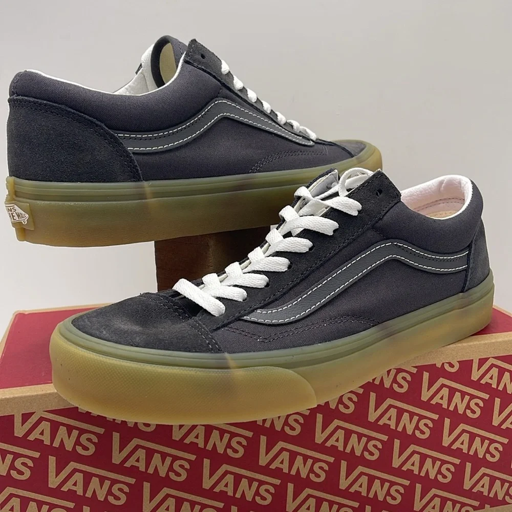 Vans WMNS Style 36
Gum Asphalt
VN0A54F6107
Sneakers - Picture 8 of 16